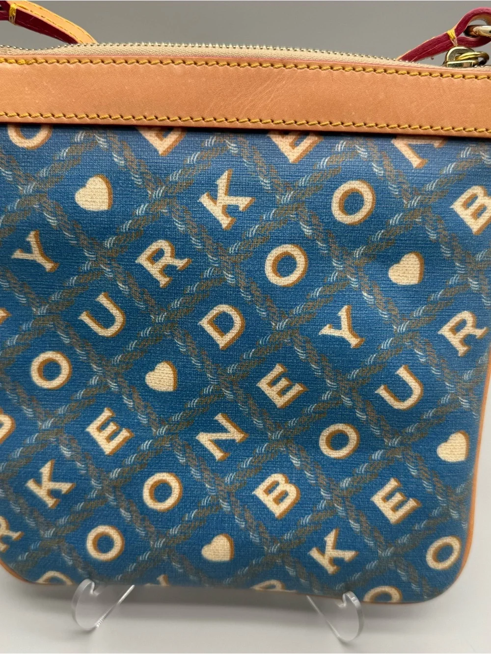 Dooney & Bourke authentic dooney